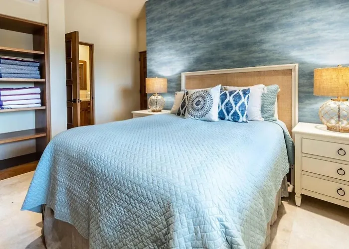 Oceanview Luxury At Copala & Golf Holiday home *